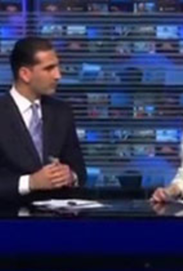 مذيعة تعلن استقالتها على الهواء مباشرة