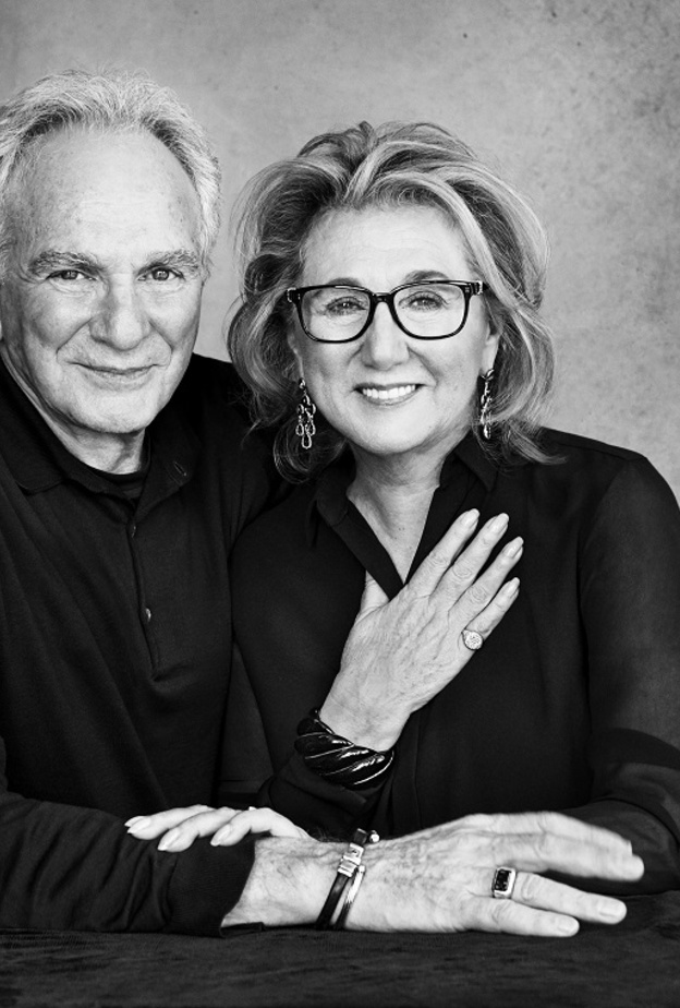 المصمم الأمريكي ديفيد يورمان و زوجته 