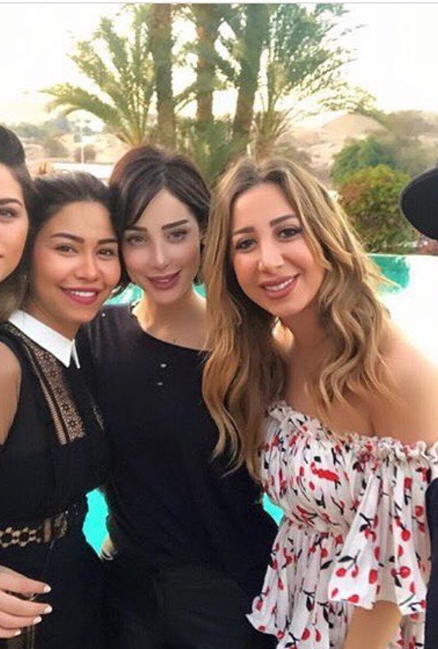 النجوم في أسوان بعد زفاف عمرو يوسف وكندة علوش