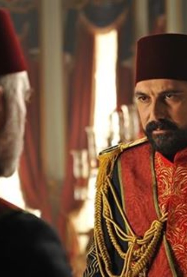 بولنت إينال