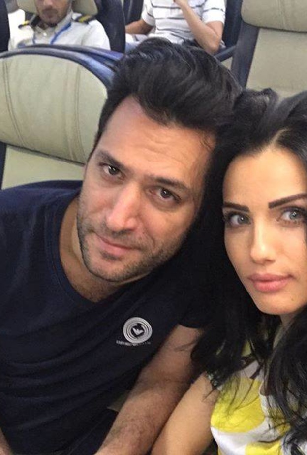 زواج ايمان الباني من مراد يلدريم تميمة حظ بالسنبة لها