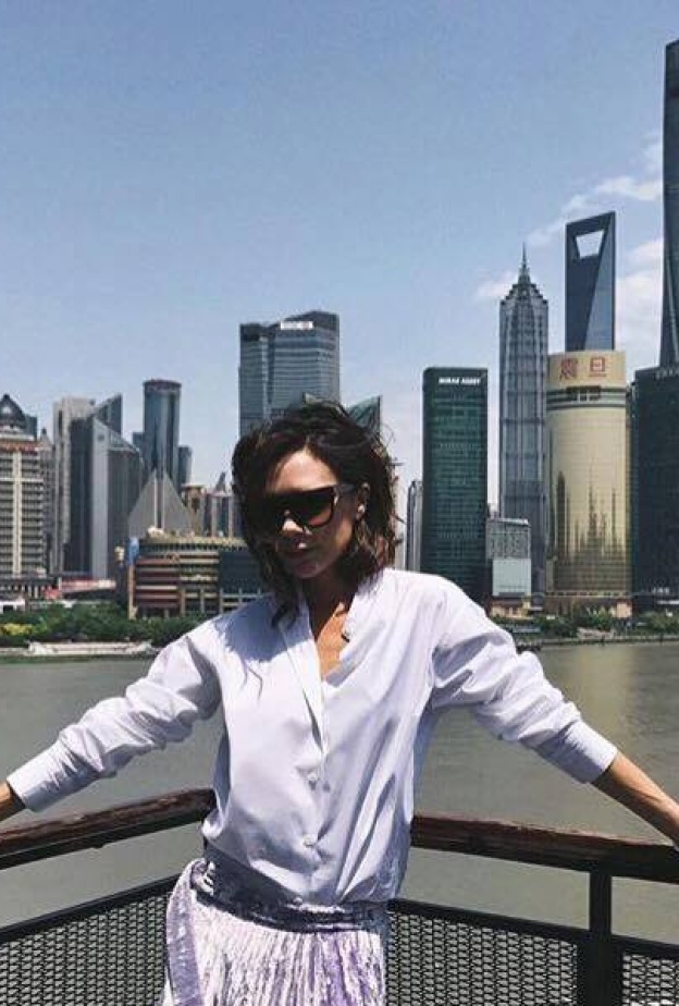 فيكتوريا بيكهام تشارك جمهورها صورة من رحلتها إلى شنغهاي عبر حسابها على الانستقرام