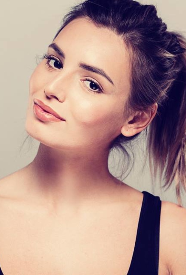 تقوية بصيلات الشعر مع التدليك و المساج