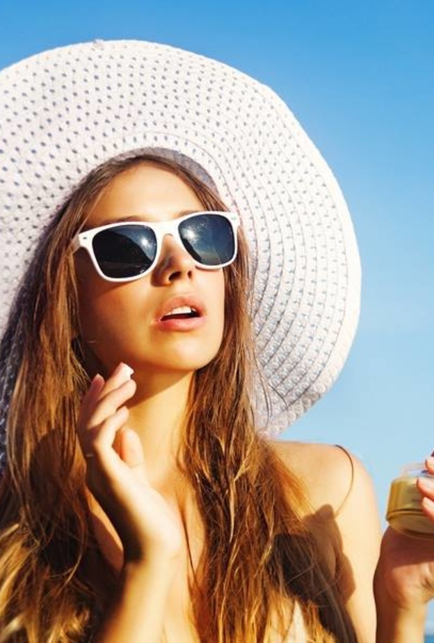 واقي الشمس خطوة في قمة الضرورة