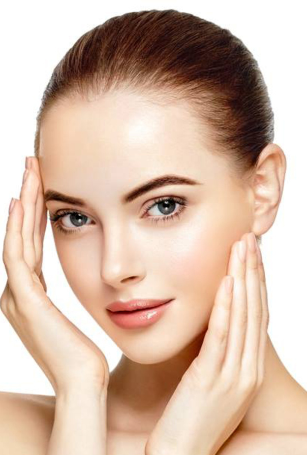 من فوائد زيت الزيتون العناية بالبشرة الحساسة