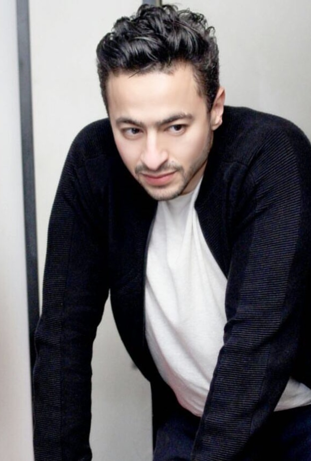 اكد ان انفصاله عن زوجته مجرد اشاعة 