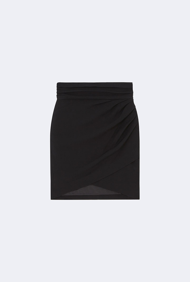 ba&sh تطلق تشكيلة متألقة من فساتين السهرة