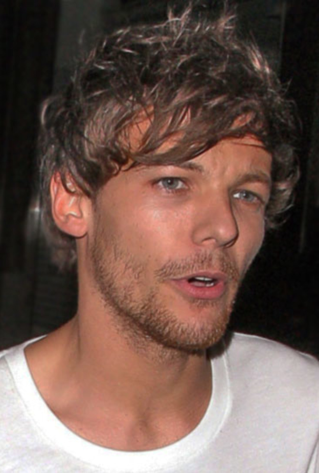 لويس توملينسون 