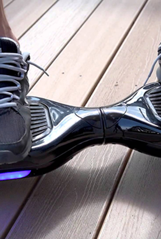 حظر استخدام سكوتر ذاتي التوازن في مولات دبي