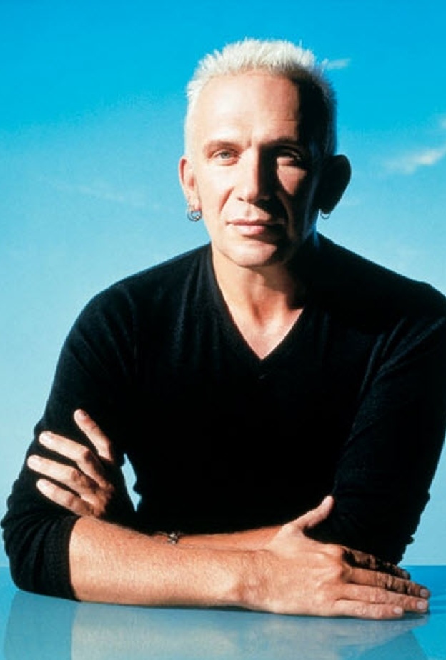 جان بول غوتييه يتألق في الـ60