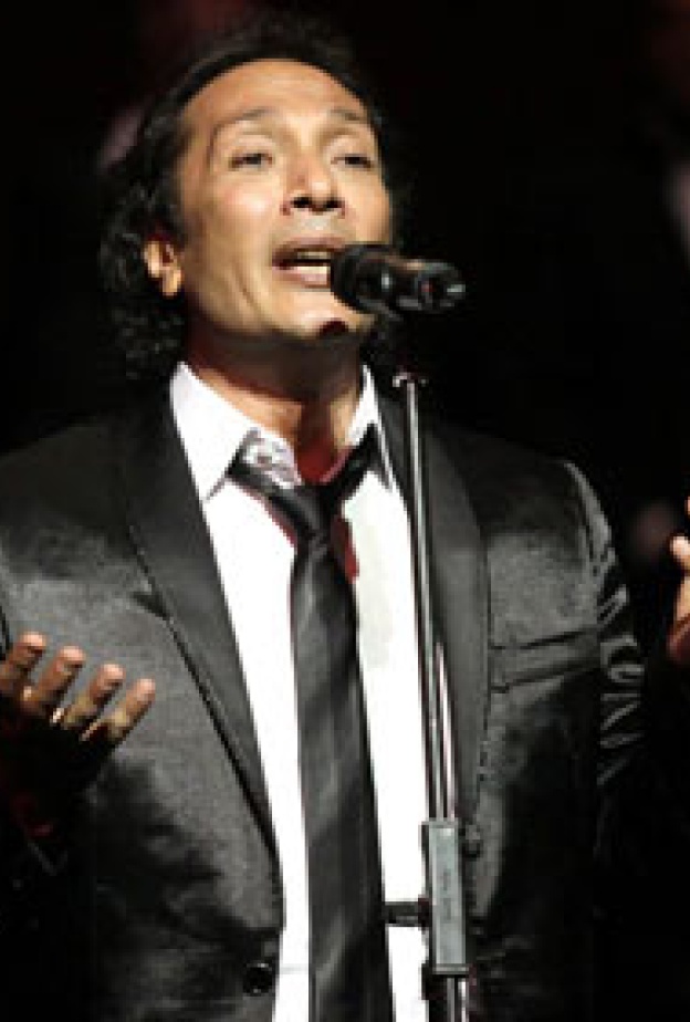 حفل على الحجار فى ساقية الصاوى