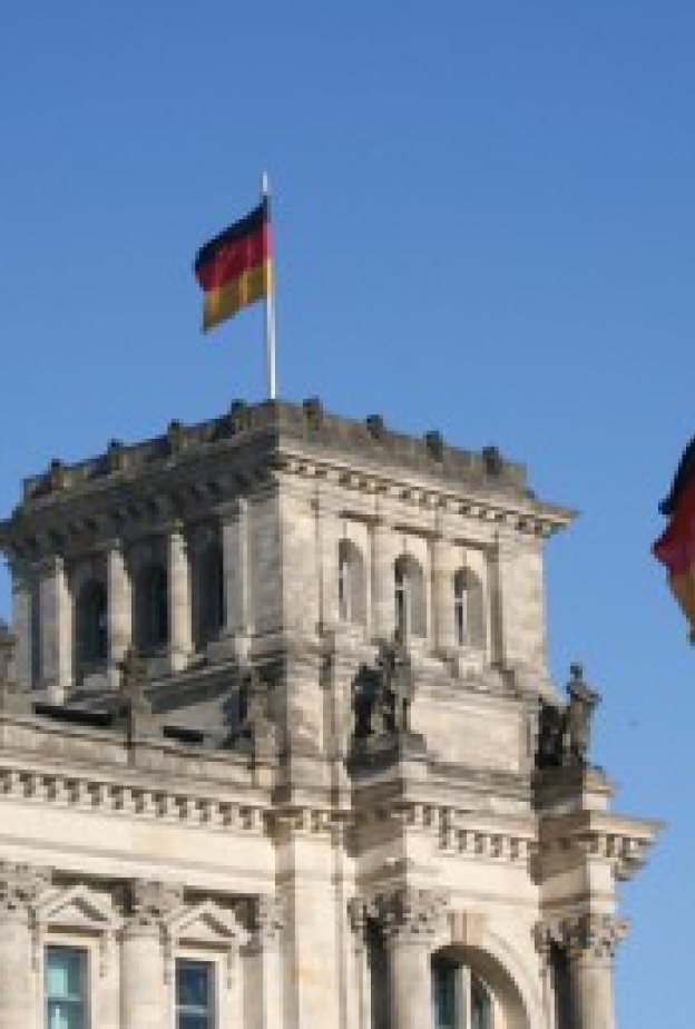 ماكارثرغلين تستعد لتدشن مركز تسوق 