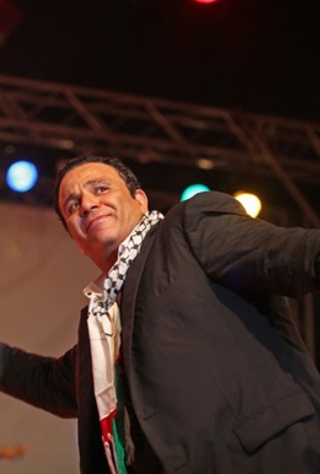 محمد فؤاد يحقق حلمه برام الله  