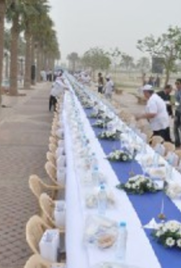 سفرة عالمية في الدرعية السعودية 