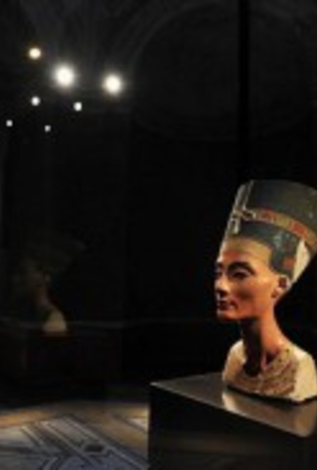 برلين تعرض كنوز نفرتيتي الأثرية 