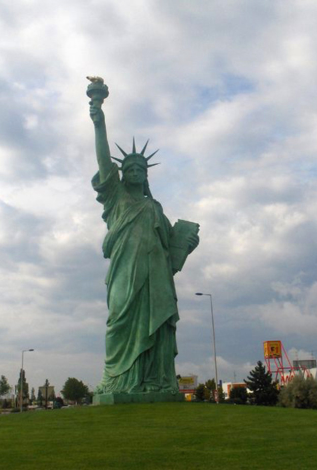 نموذج لتمثال الحرية في متحف بارتولدي