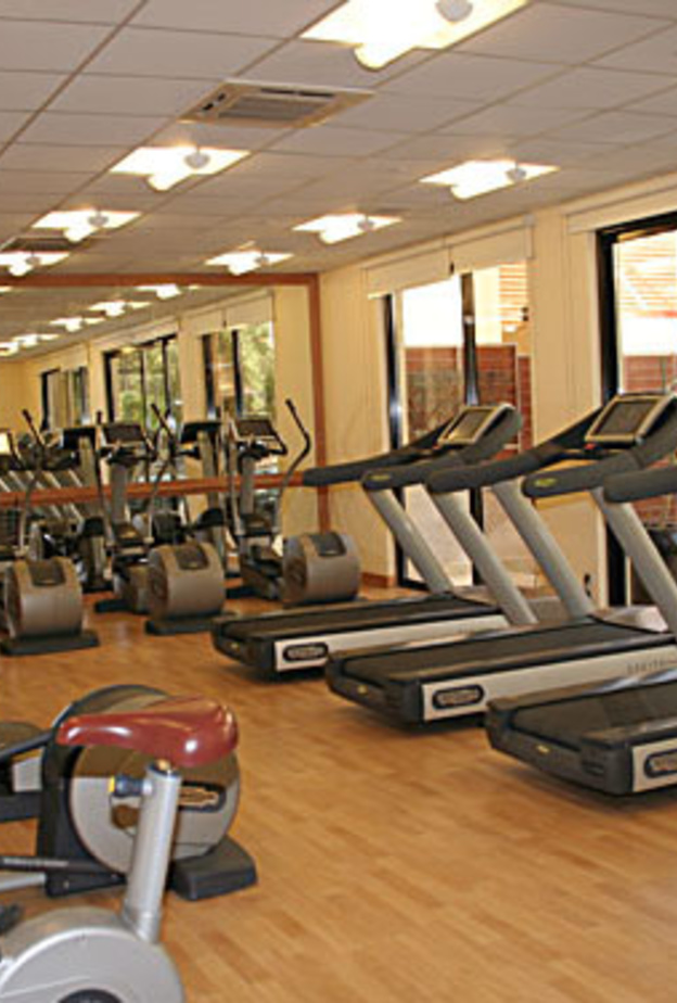 للسعوديات: نادي يبرين النسائي