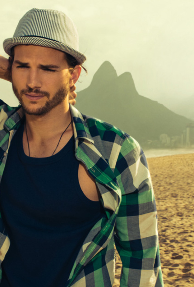 أشتون كوتشر