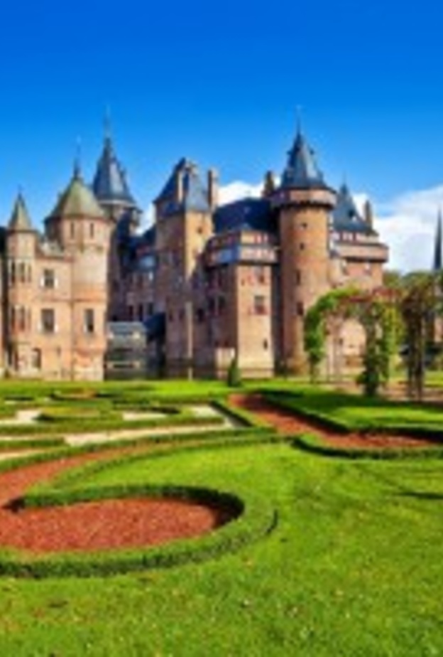 أمستردام.. عالمٌ من الزهور بين يديك