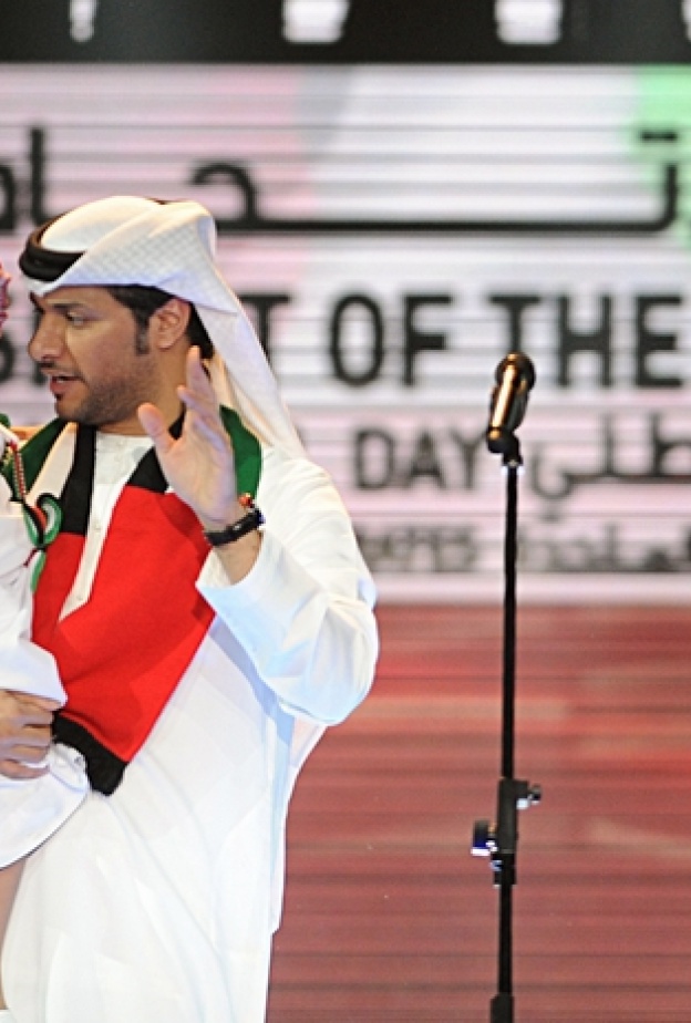 منصور بن زايد خلال يحتفل بالعيد الوطني الإماراتي