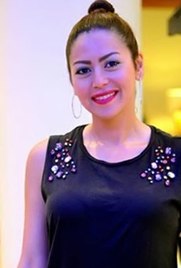 لقاء الخميسى 