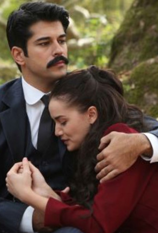 بوراق أوزجفيت وفهرية إفجان