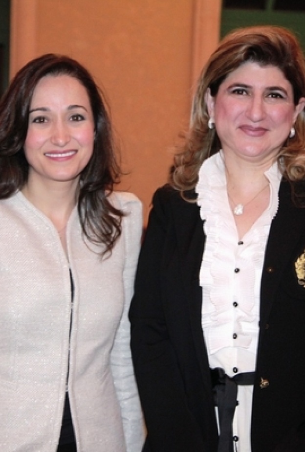 أ. مي بدر رئيسة التحرير مع السيدة رنا عبيني