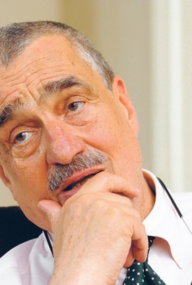  كاريل شوارزنبرج