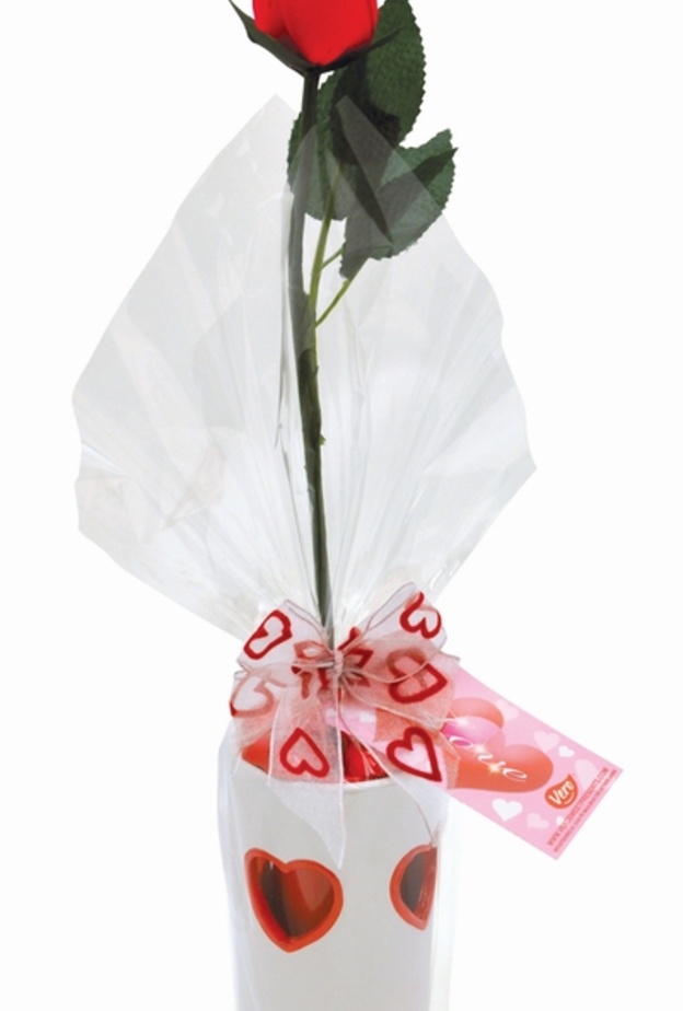 Vero Sweets Chocolates heart vase glass