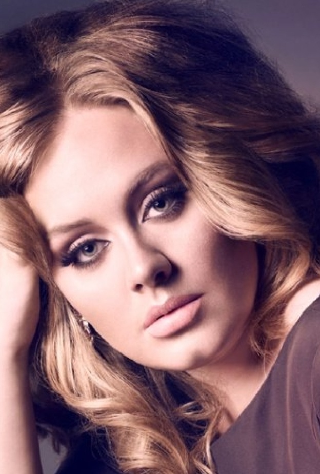  Adele