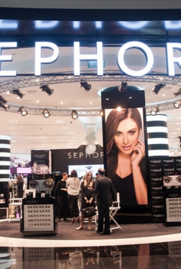 سيفورا و رموش هدى بيوتي Huda Beauty