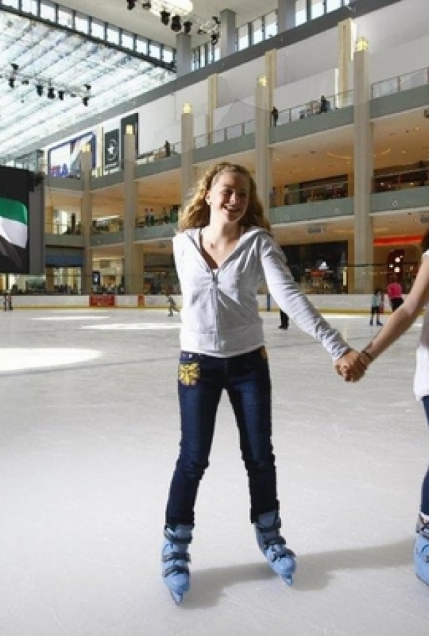 حلبة دبي للتزلج تستضيف الدورة الثانية من مسابقة Slicks &amp; Tricks