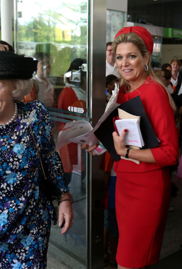 الملكة بياتريكس الزيارات سنغافورة