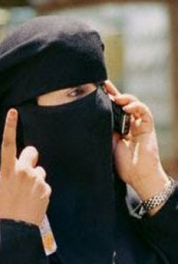 سعوديات لا يستطعن الوصول لمنازلهن والسبب قيادة السيارة