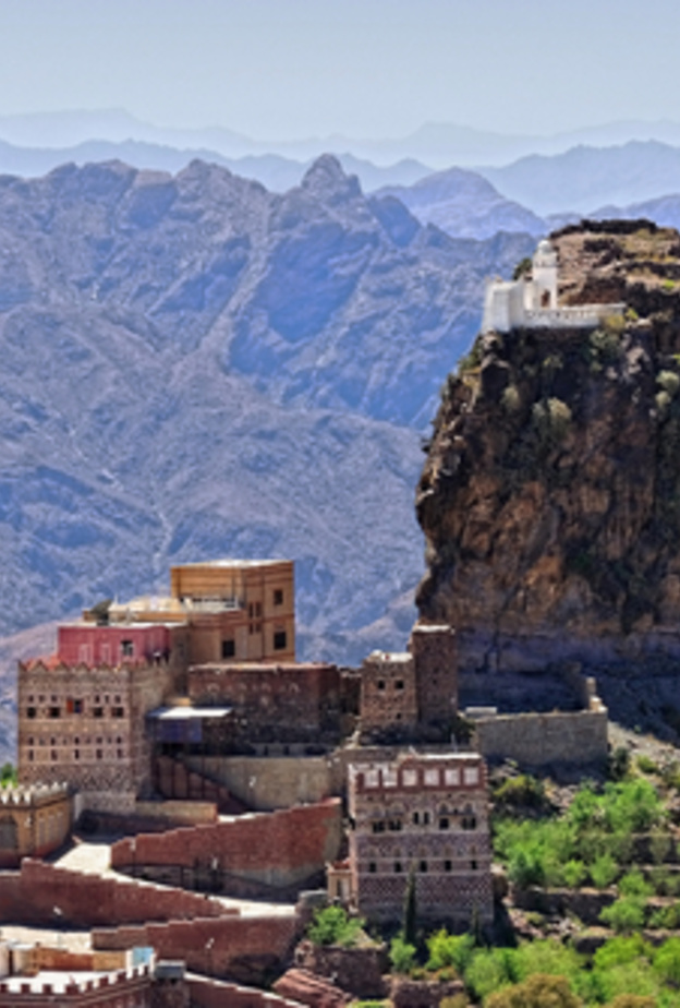 الجبل اليمن، شرق حراز، آل Hutaib. مزارا هاما لأتباع الطائفة الإسماعيلية