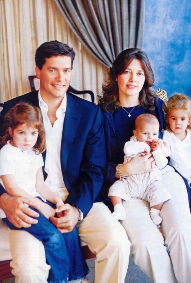 الكسيا ابنة كل عروش أوروبا .. لا تجد "عرشا"