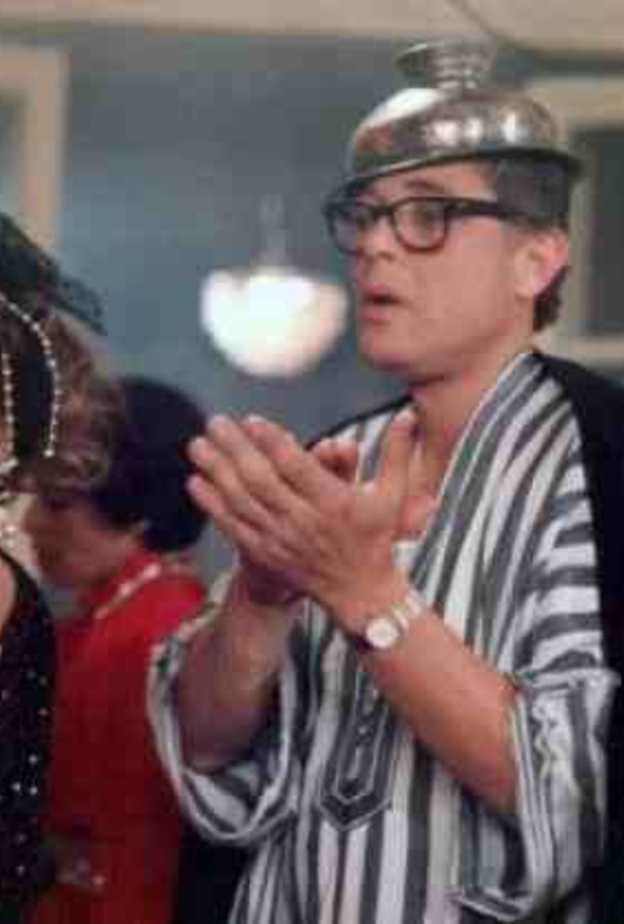 محمود عبد العزيز استعاد نجوميته على يد رأفت الميهى