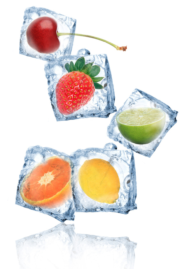 مكعبات الثلج من مكونات طبيعية كمطهر لبشرتك