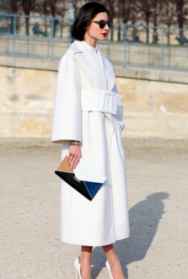  اختاري معطف باللون الزهري لاضافة بعض الأنوثة