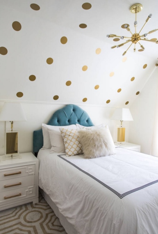 المنقط في الكراسي لمسة مبهجة وعصرية