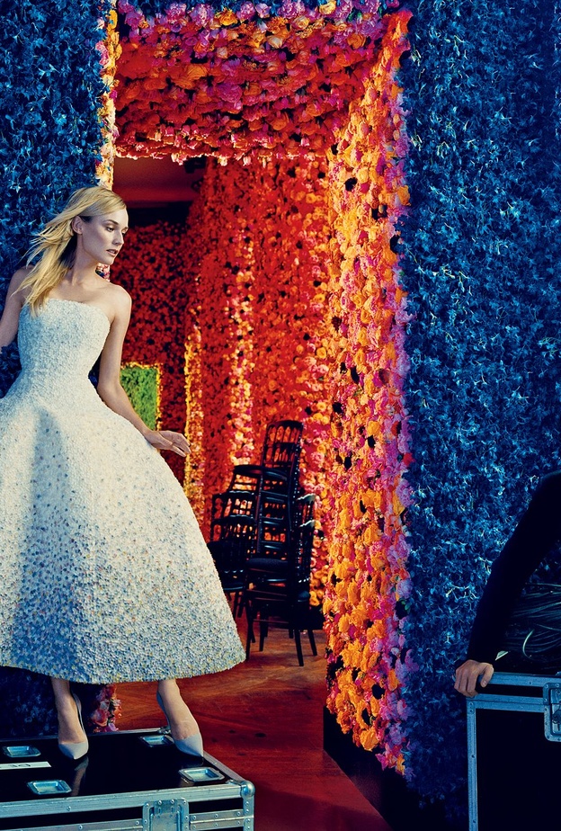  ريهانا أول امرأة سوداء تكون الوجه الاعلاني لدار ديور