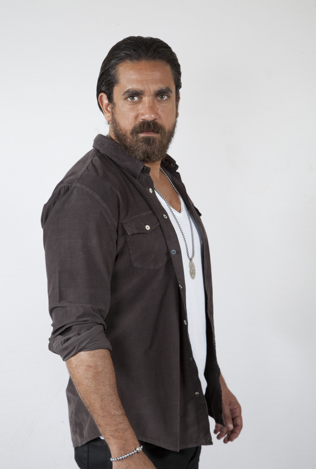 أزمات الطبال تصيب فريق العمل بالاحباط الشديد 