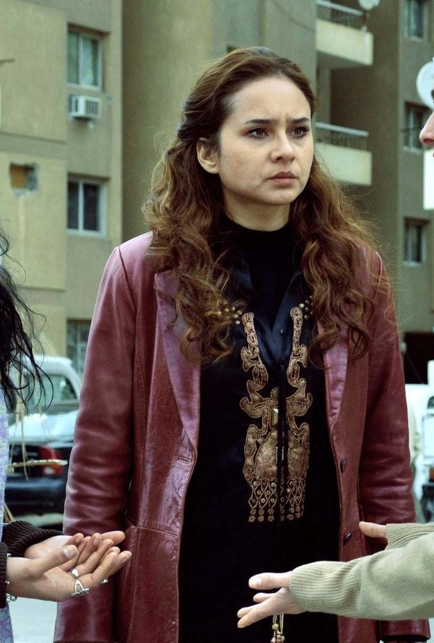 منى ناقشت قضية العنف وأنانية الرجل في احكى يا شهرزاد 