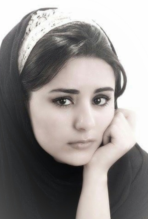 تحاول التشبه في كل اطلالاتها بالسندريلا الراحلة