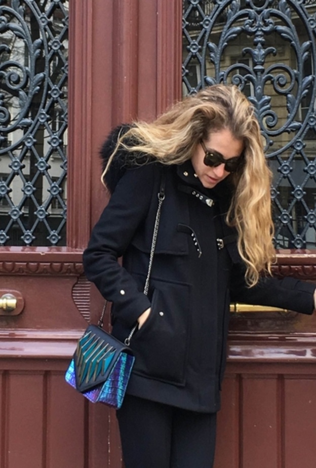 شنط يد ثالية للمشاوير الصباحية