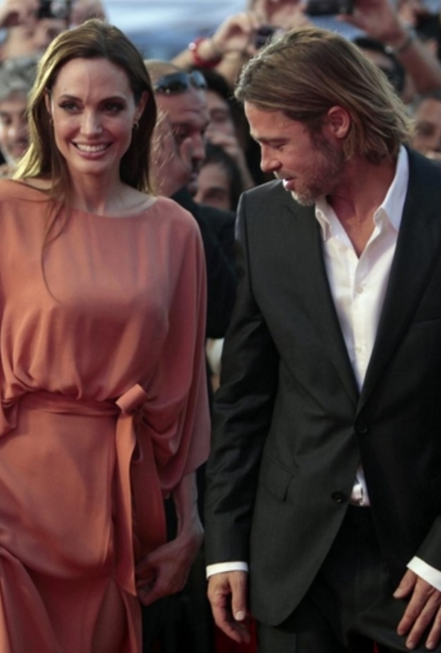 مايكل ستراهان  يخطط لنشر كتاب يحكي عن أسرار كيلي ريبا