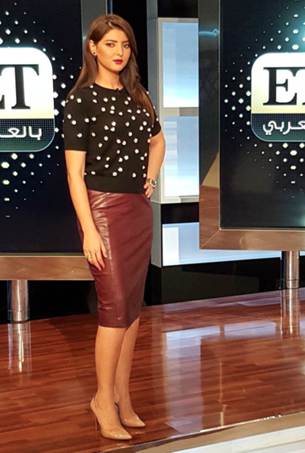 لوك ناعم بالأسود والأبيض نسقته مريم سعيد