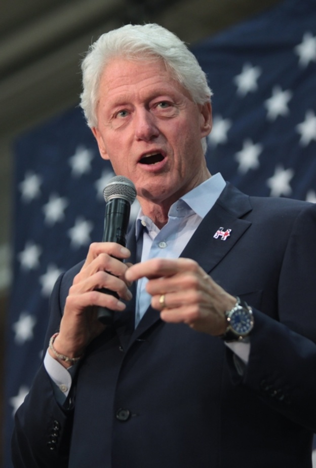 حصلت على اجر ضخم بقيمة 110 الف دولار في مقابل القائها لكلمة افتتاحية في جامعة أوكلاهوما