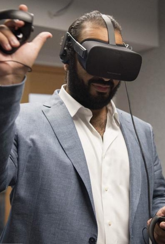 محمد بن سلمان اثناء جولته 