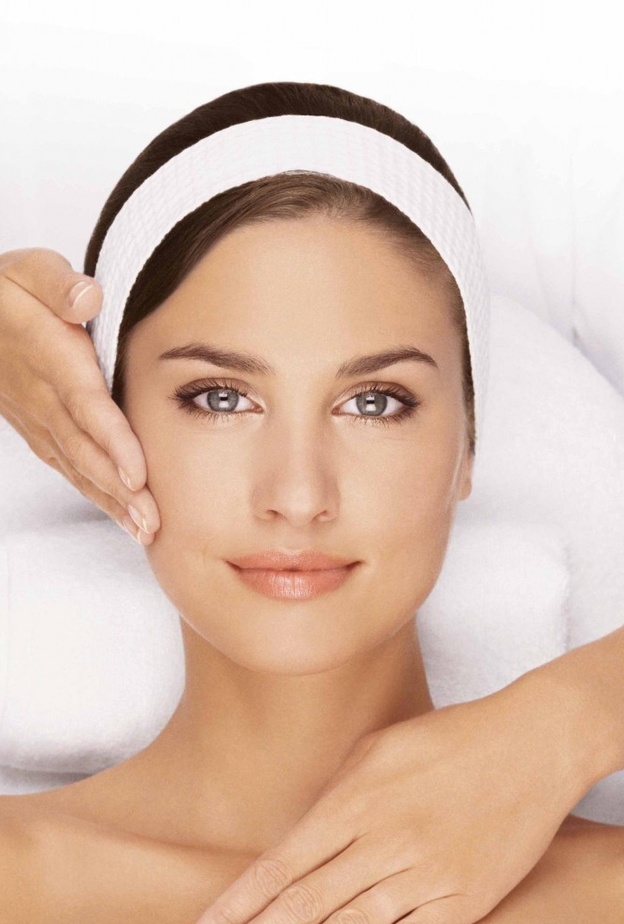 خففي من تناول الكافيين قبل زفافك حتى لا تشعري بالقلق والاضطراب